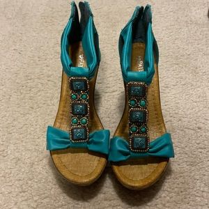 Turquoise wedges